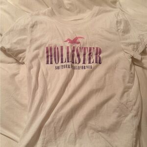 Hollister Cream Tee with Black Logo